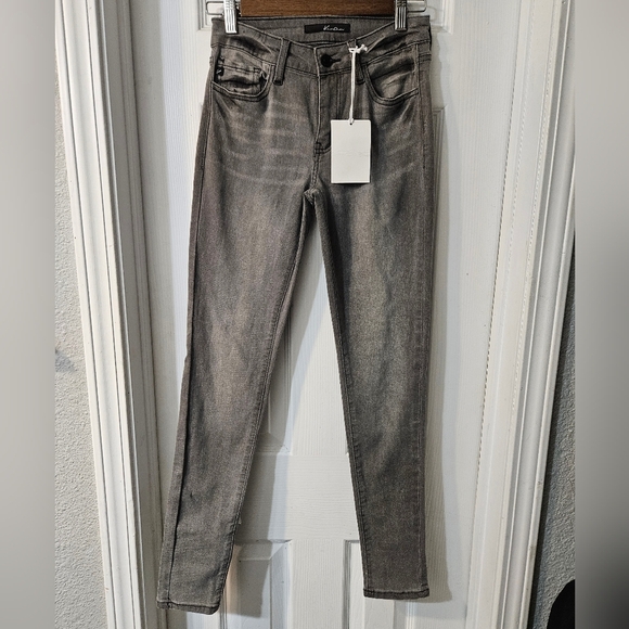 Nwt KanCan Skinny Jeans - Picture 1 of 8